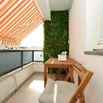 Ema Old Town * Ζαντάρ