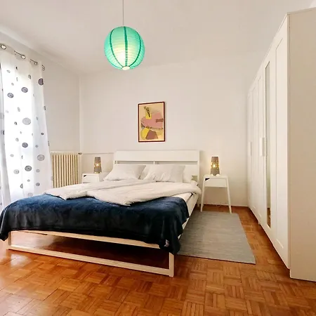 Ema Old Town Apartman Zára