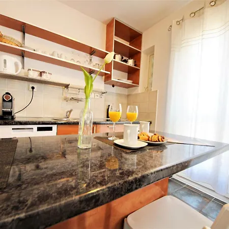 Ema Old Town 扎达尔