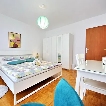 Appartement Ema Old Town *